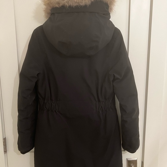 Canada Goose - Picture 2 of 6